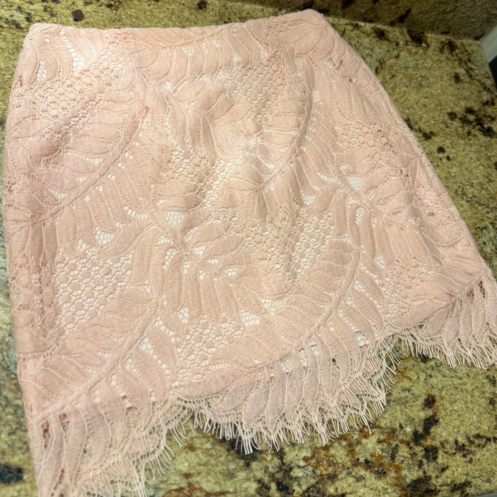 Elegant Lace Skirt in Pink